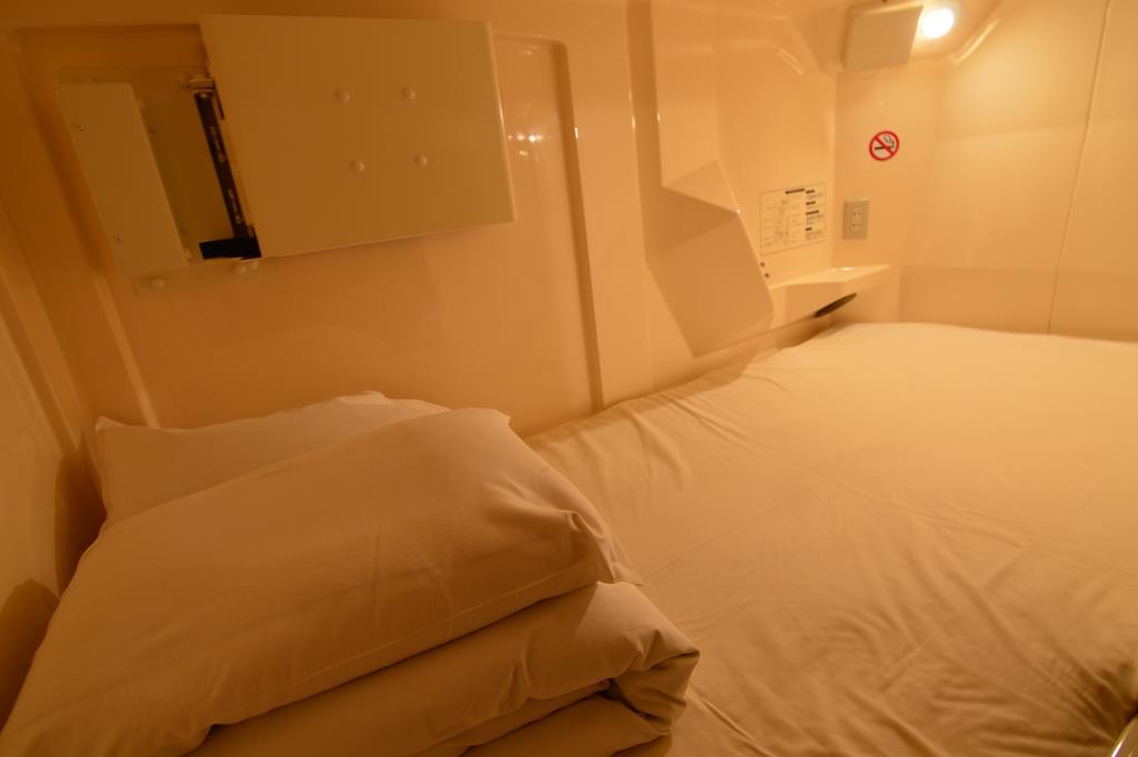 Capsule Inn Osaka Zewnętrze zdjęcie