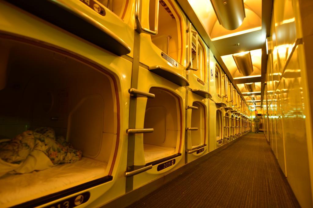 Capsule Inn Osaka Zewnętrze zdjęcie