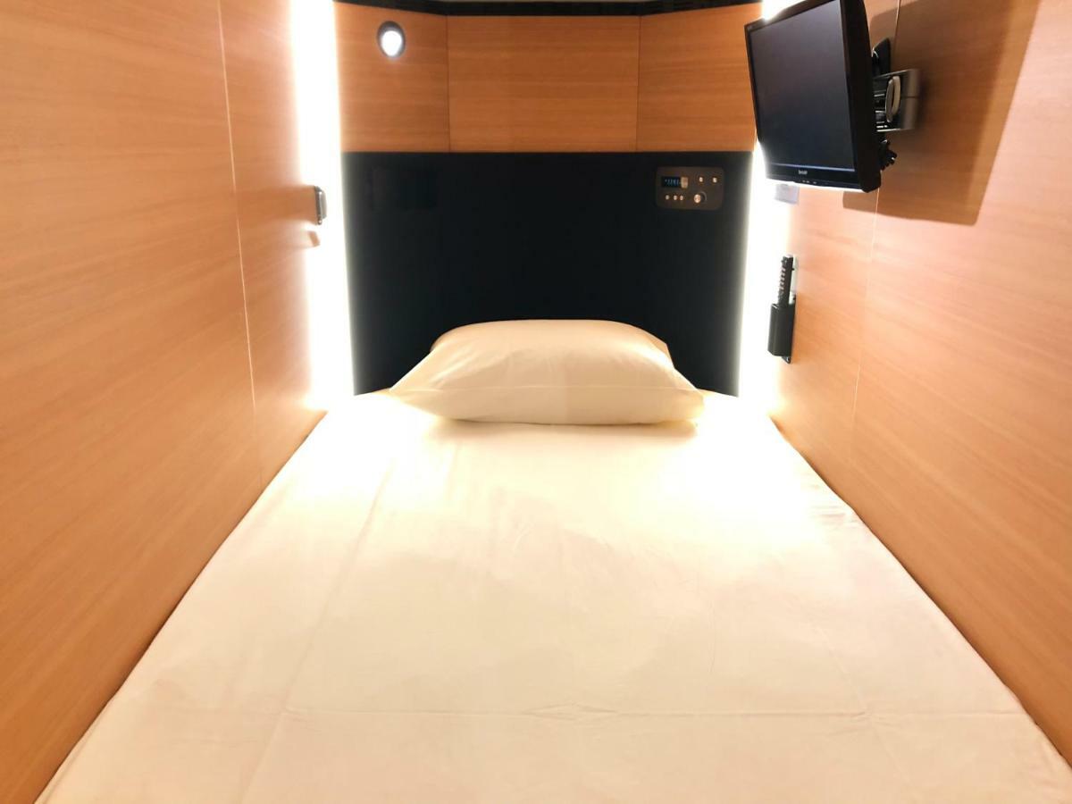 Capsule Inn Osaka Zewnętrze zdjęcie